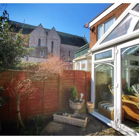 Self Contained Flat With Private Garden & Parking Apartamento Sandown Exterior foto
