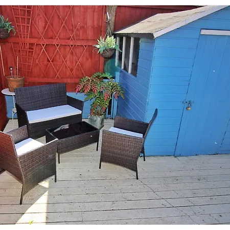 Self Contained Flat With Private Garden & Parking Apartamento Sandown Exterior foto